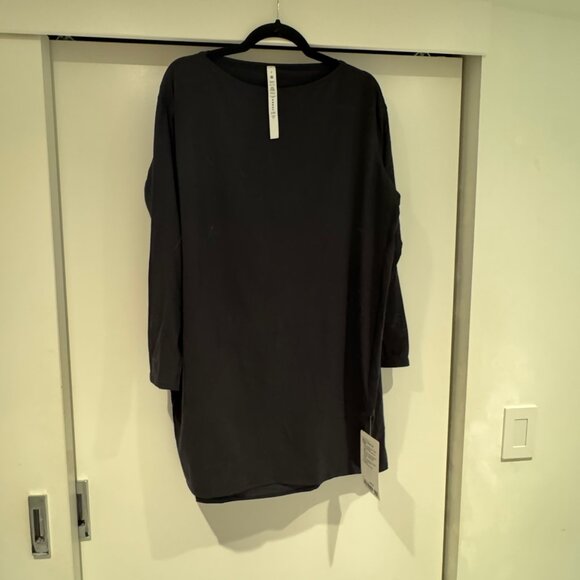 NWT lululemon Back in Action Long-Sleeve Dress Black - Size 8 - Picture 3 of 5
